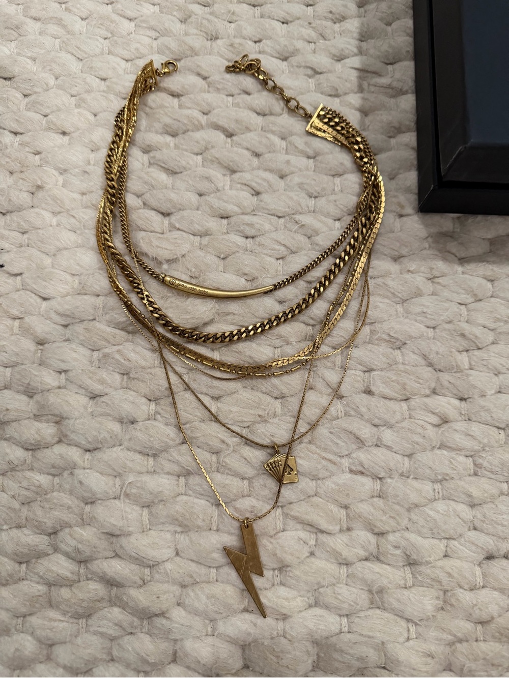Dylanlex gokd Joey necklace